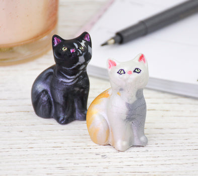 Black and White Alumilite Cat Molds