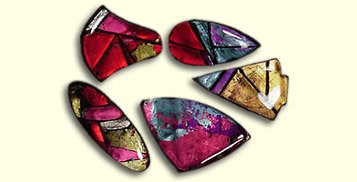 Sculpey Premo™ Dichroic Illusions Pin