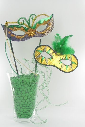 Sculpey® III Mardi Gras Masks