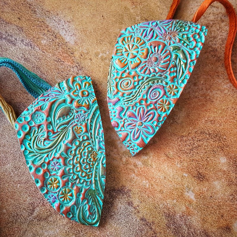 Souffle Southwest Floral Pendant