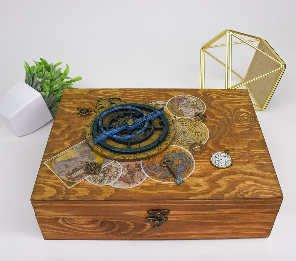 Liquid Sculpey® Mariner’s Jewel Antique Box