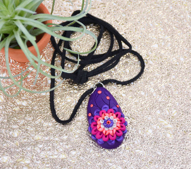 Sculpey Premo™  Floral Pendant