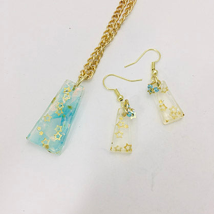 Liquid Sculpey® Trapped Stars Pendant & Earrings