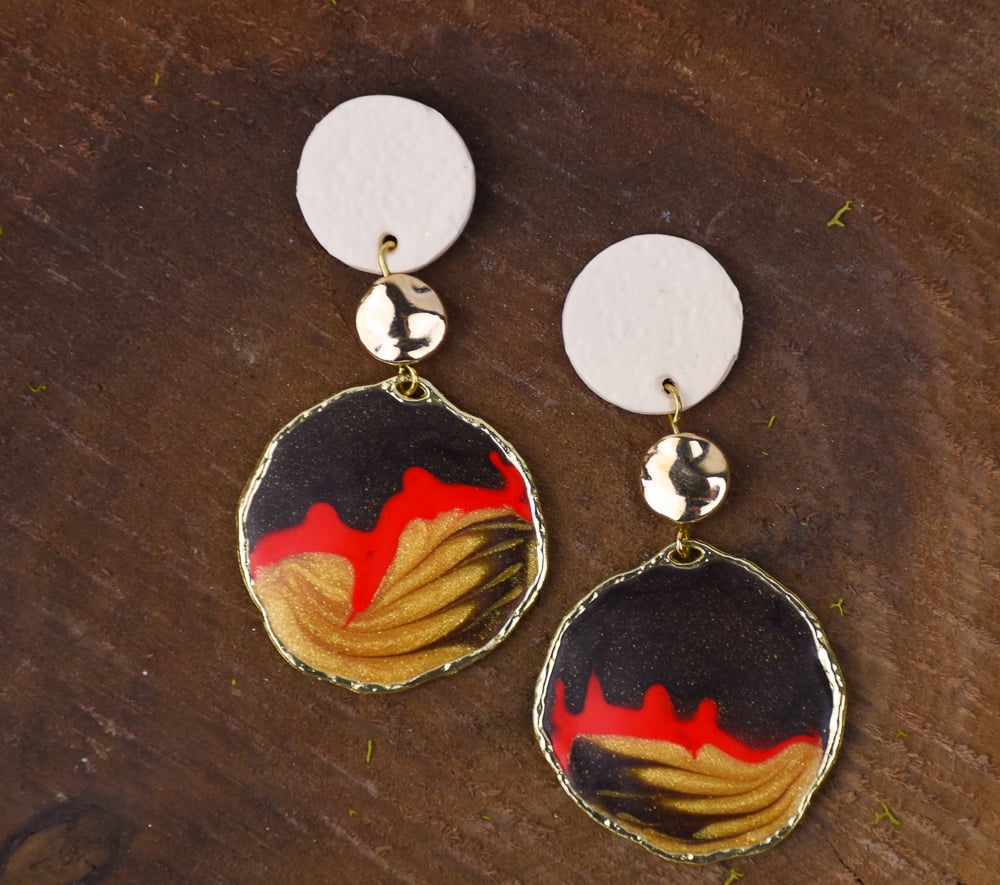 Liquid Sculpey® Natural Bezel Dangles