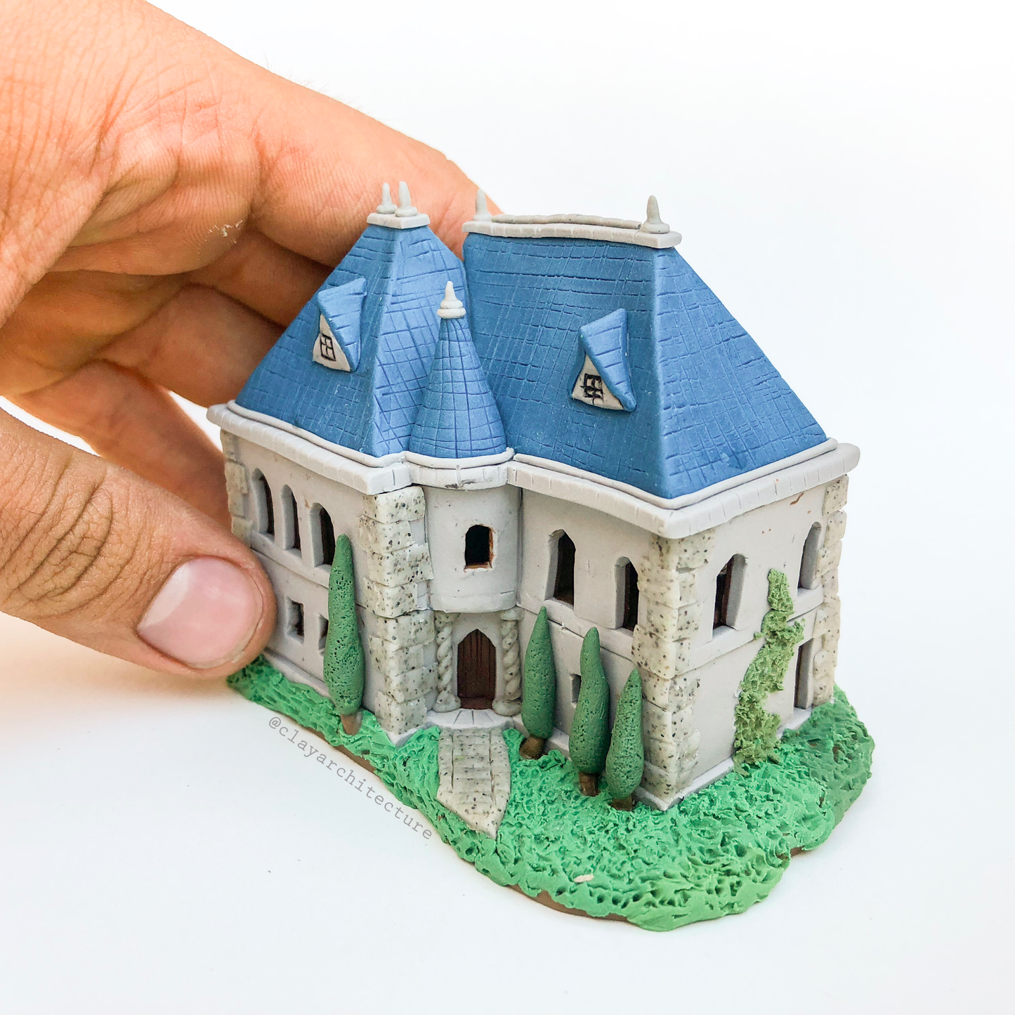 Souffle and Premo Miniature House