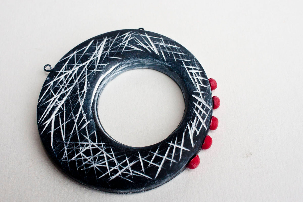 Sculpey® Soufflé Eye Catching Carved Pendant