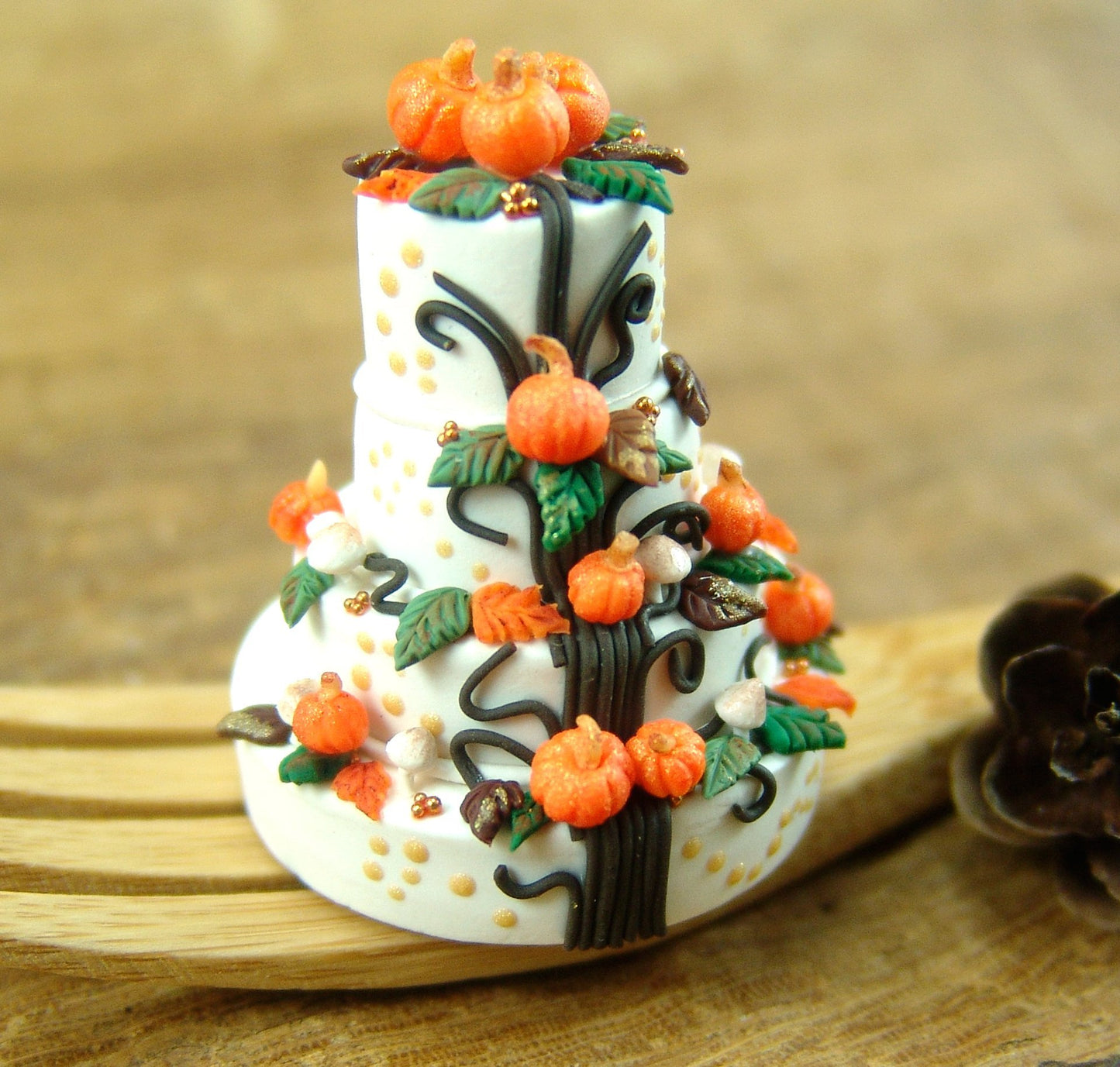 Fall Harvest Cake Tutorial by Mo Tipton, The Mouse Market