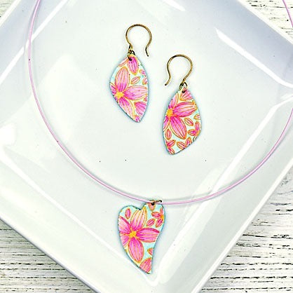 Sculpey Soufflé™ Silkscreened and Inked Jewelry Set