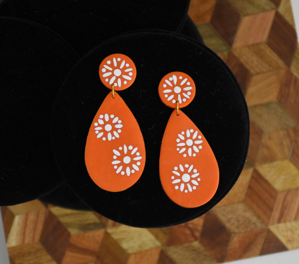 Sculpey Tools™ Graduated Cutters: Tear Drop, 6 pc