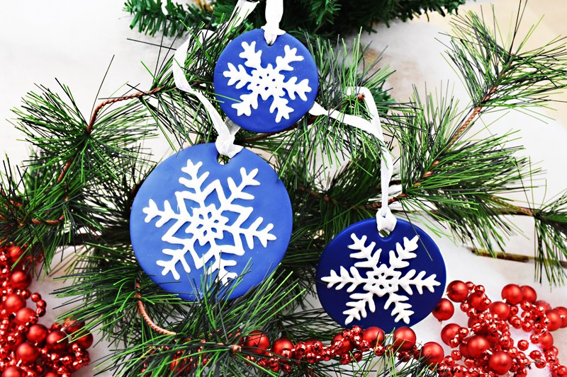 Premo Sculpey™ and Liquid Sculpey® Snowflake Ornaments