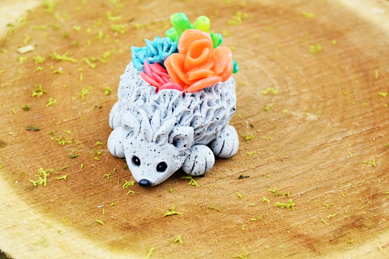 Original Sculpey® Granite Faux Stone Hedgehog Planter