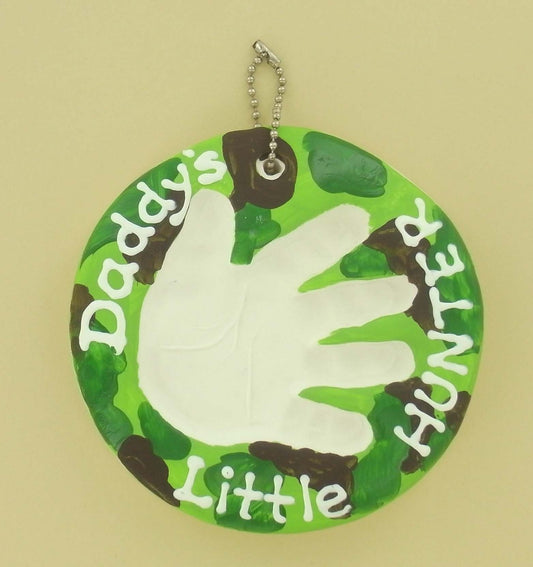 Sculpey Keepsake Handprint Ornament – Camouflage