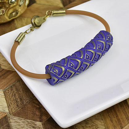 Sculpey Soufflé™ Midnight Blue Textured Bead Bracelet