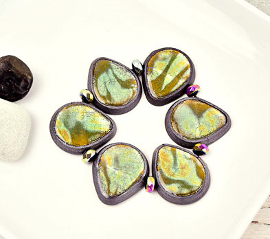 Liquid Sculpey® and Sculpey Premo™ Oil Slick Bracelet