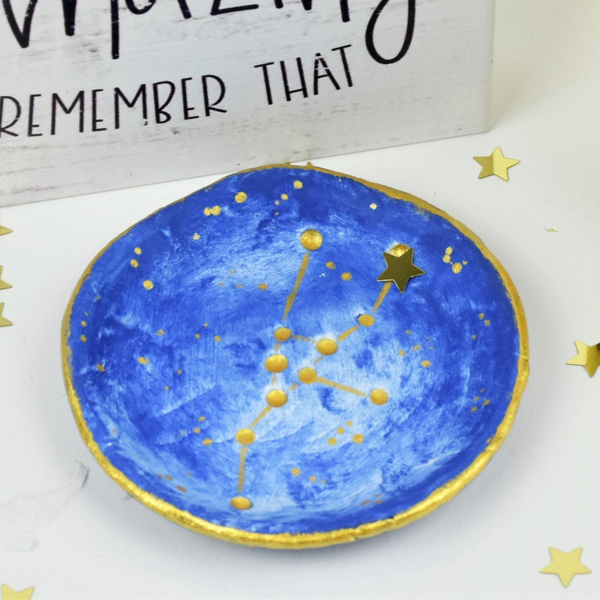 Sculpey Air-Dry™ Star Splatters Dish